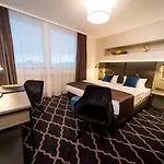 Ξενοδοχείο Kaiserhof 4*