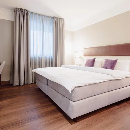 Kaiserhof Hotel 4*