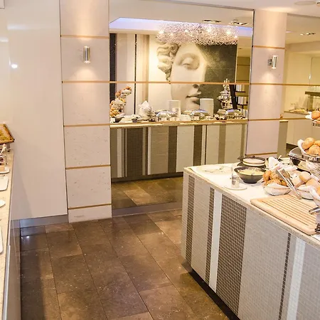 Hotel Kaiserhof 4*